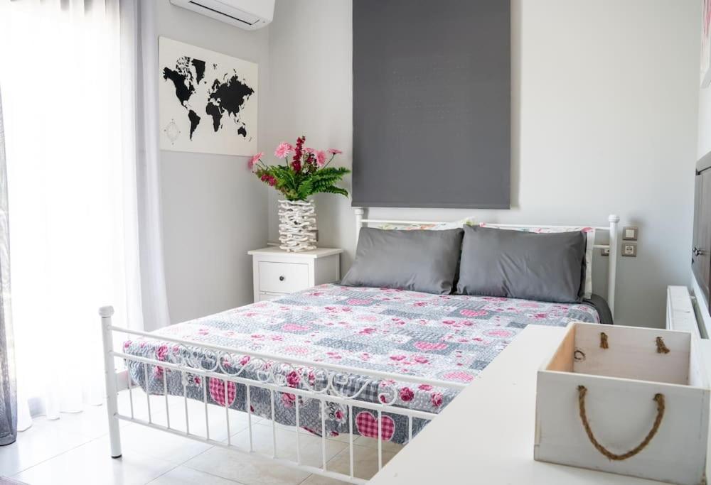 Luxury Apartments Platanion Bagian luar foto