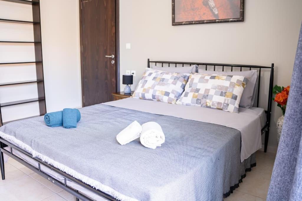 Luxury Apartments Platanion Bagian luar foto